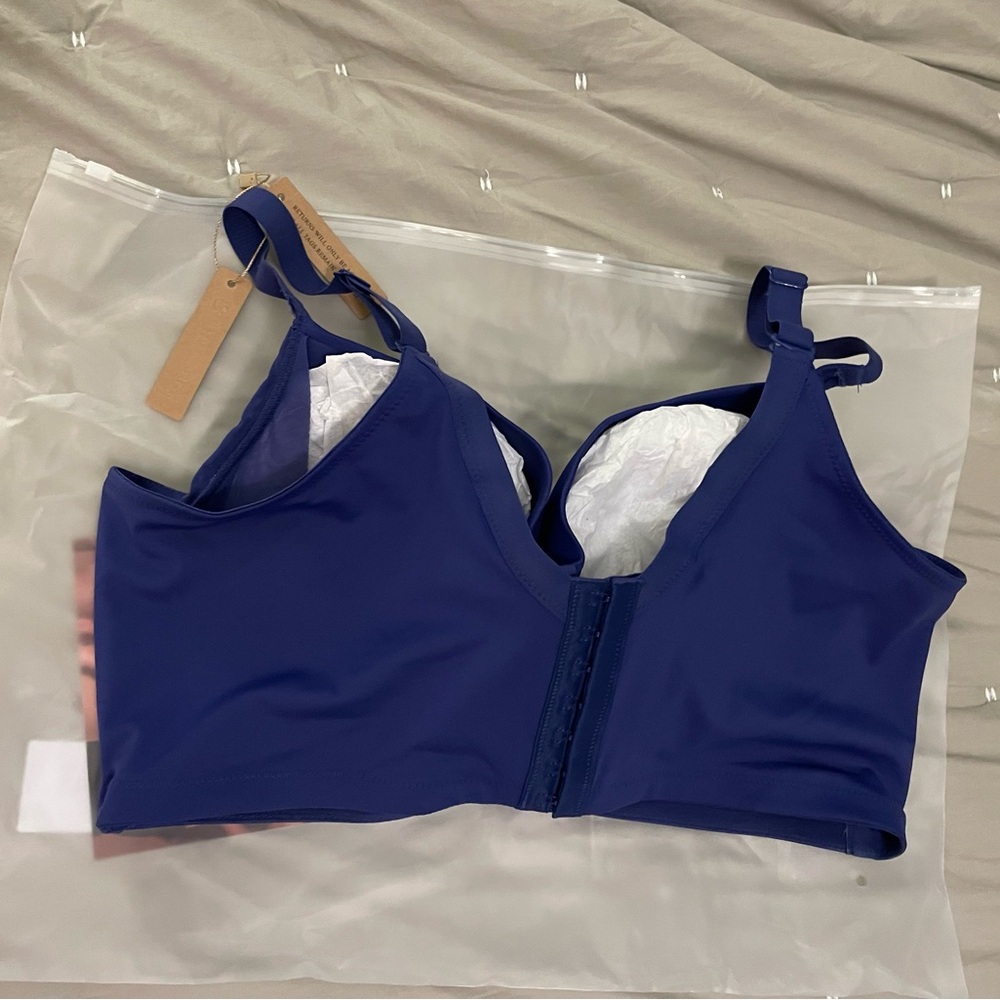 Shapellx Bare Essentials AirSlim Underwire Push Up Bras - Picture 2 of 9